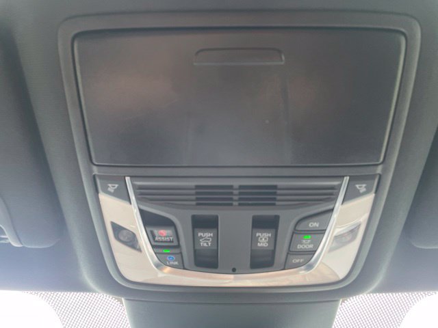 Used 2023 Acura MDX A-Spec AWD/4WD image 31