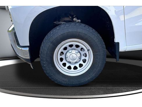 Used 2020 Chevrolet Silverado 1500 W/T w/ WT Safety Package AWD/4WD image 10
