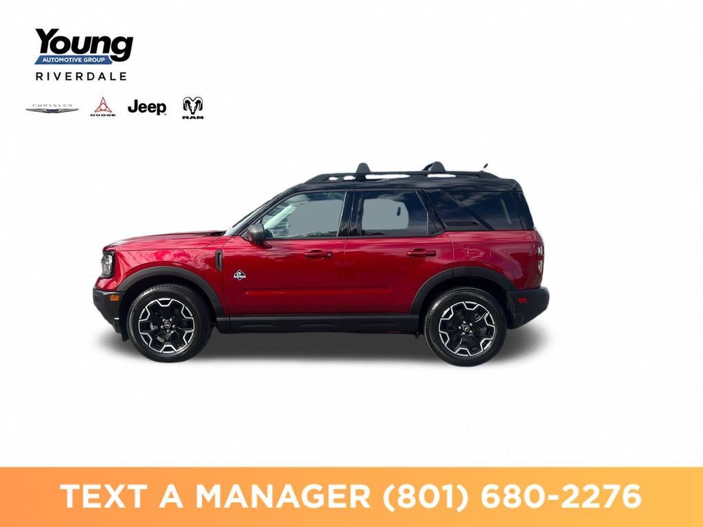 Used 2025 Ford Bronco Sport Outer Banks w/ Outer Banks Tech Package+ AWD/4WD image 2