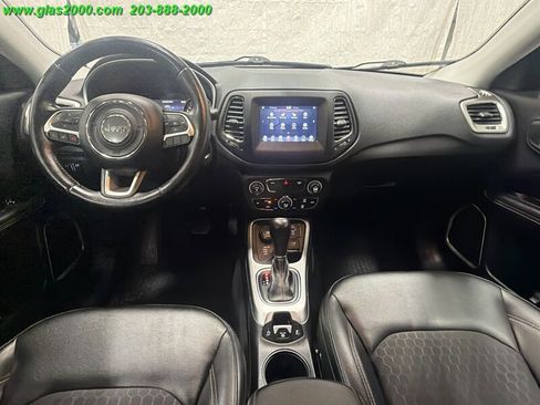 Used 2018 Jeep Compass Latitude w/ Popular Equipment Group AWD/4WD image 6