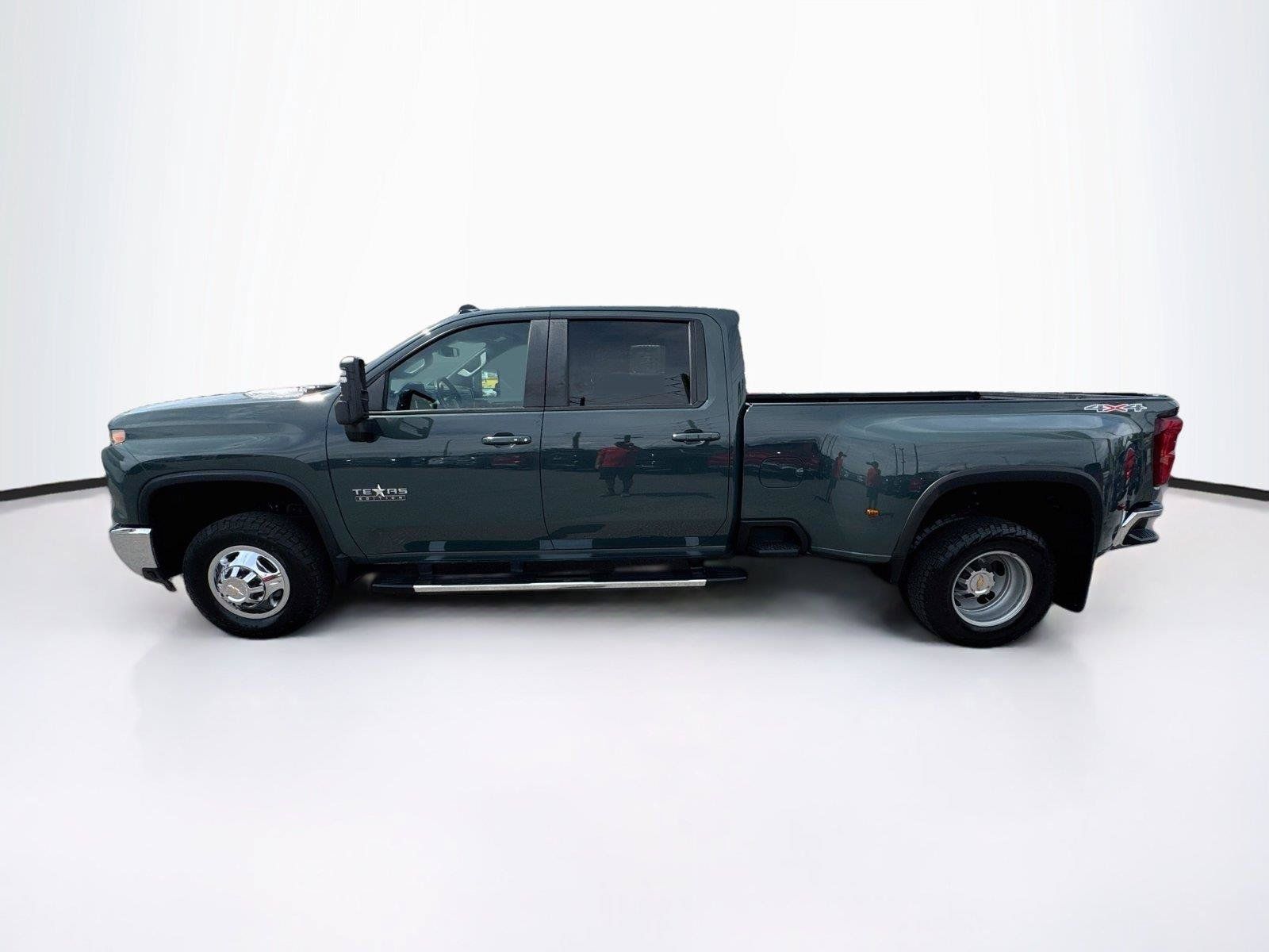 Used 2025 Chevrolet Silverado 3500 LT w/ Texas Edition AWD/4WD image 31