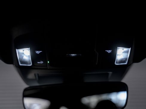 Used 2023 Porsche 911 Turbo image 54