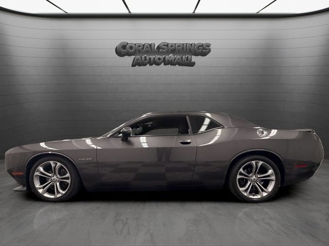 Used 2020 Dodge Challenger R/T RWD image 2