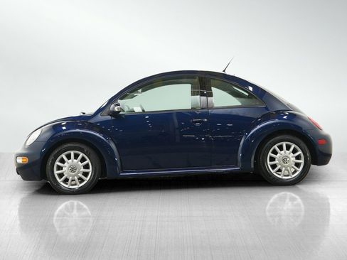 Used 2004 Volkswagen Beetle GLS FWD image 2