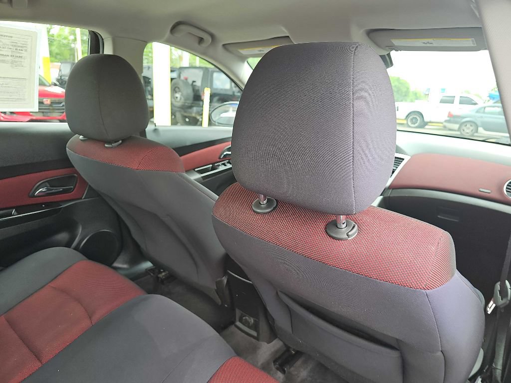 Used 2013 Chevrolet Cruze LT w/ RS Package FWD image 44