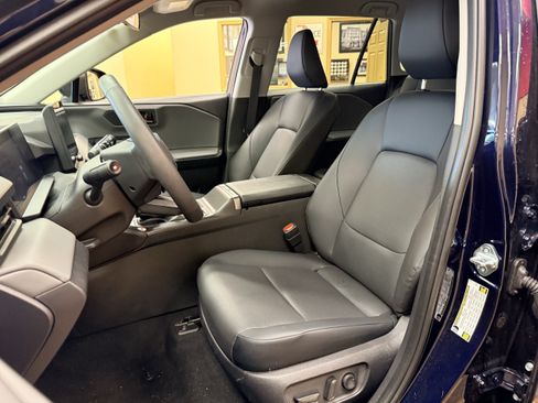 Used 2026 Toyota RAV4 XLE Premium AWD/4WD image 6