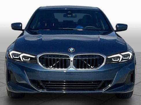 Used 2025 BMW 330i Sedan RWD image 3