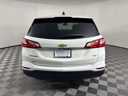 Used 2021 Chevrolet Equinox LS w/ LS Convenience Package image 7