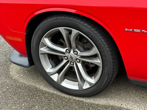 Used 2020 Dodge Challenger R/T image 21