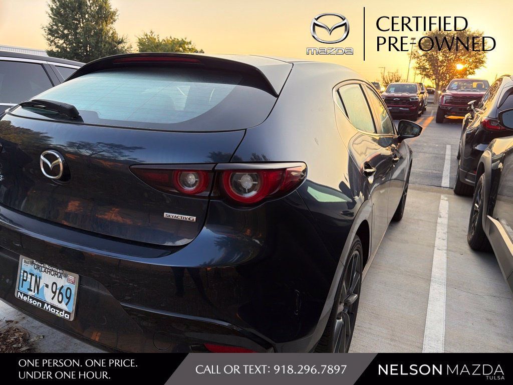 Certified 2024 MAZDA MAZDA3 s FWD image 3