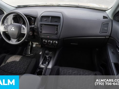 Used 2024 Mitsubishi Outlander Sport ES image 25