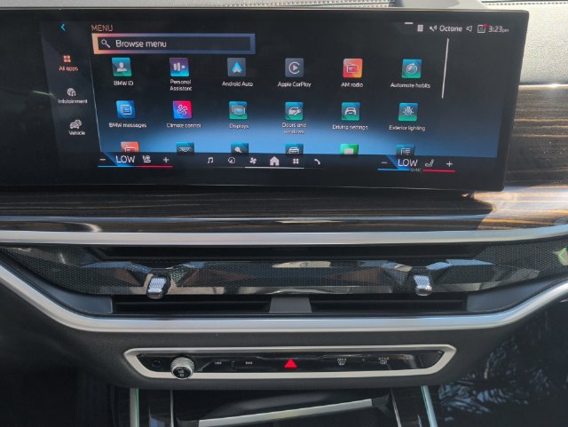 Used 2025 BMW X7 xDrive40i AWD/4WD image 22