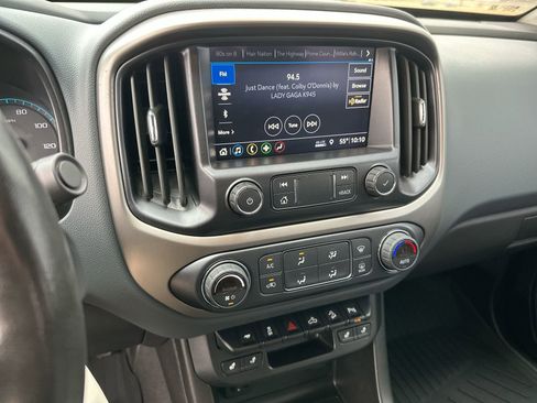 Used 2021 Chevrolet Colorado Z71 image 16