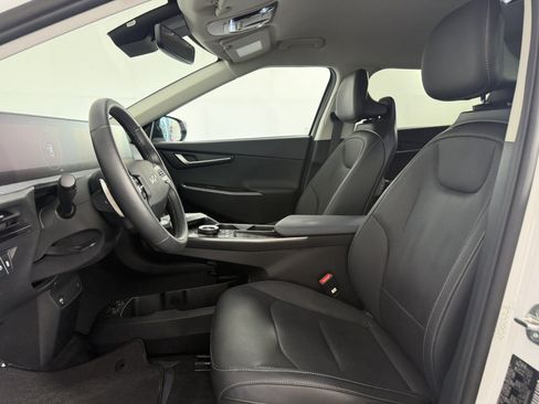 Used 2024 Kia EV6 Wind w/ Wind Technology Package AWD/4WD image 14