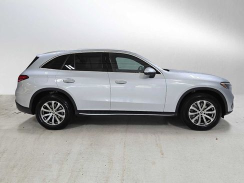 Used 2026 Mercedes-Benz GLC 300 4MATIC image 2