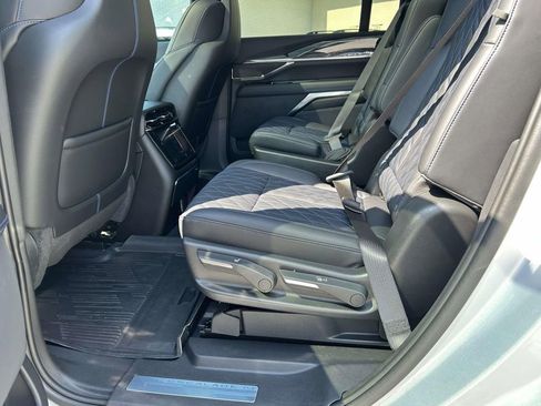 Used 2025 Cadillac Escalade IQ Sport 1 AWD/4WD image 13