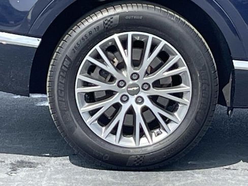 Used 2024 Genesis GV80 2.5T AWD/4WD image 9