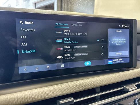 Used 2025 Hyundai Tucson SEL FWD image 12