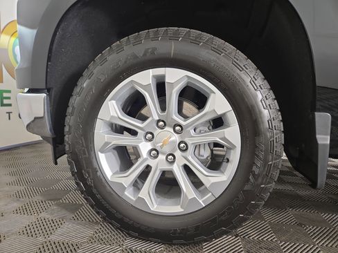 Certified 2025 Chevrolet Silverado 1500 LTZ w/ LTZ Premium Package image 34