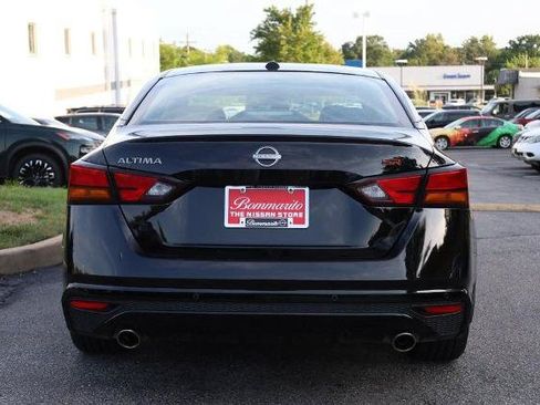 Certified 2025 Nissan Altima 2.5 SR w/ SR Premium Package FWD image 6