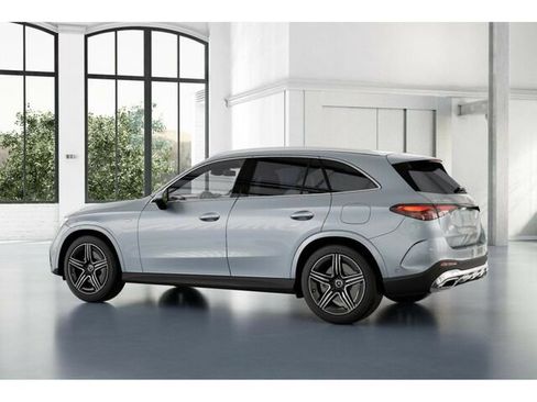 New 2025 Mercedes-Benz GLC 350e 4MATIC image 32