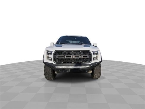 Used 2018 Ford F150 Raptor w/ Equipment Group 802A Luxury image 3