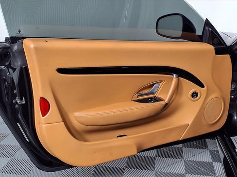 Used 2017 Maserati GranTurismo Sport image 20