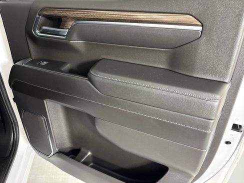 Used 2023 Chevrolet Silverado 1500 LT RWD image 22