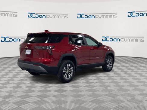 New 2026 Chevrolet Equinox LT FWD image 8