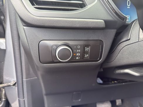 Used 2025 Ford Escape ST-Line AWD/4WD image 23