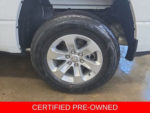 Used 2024 RAM 1500 Laramie AWD/4WD image 33