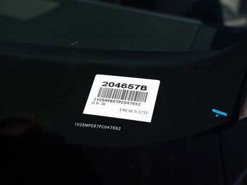 Used 2023 Volkswagen ID.4 S RWD image 41
