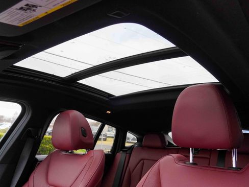 Certified 2023 BMW X4 xDrive30i w/ M Sport Package image 15