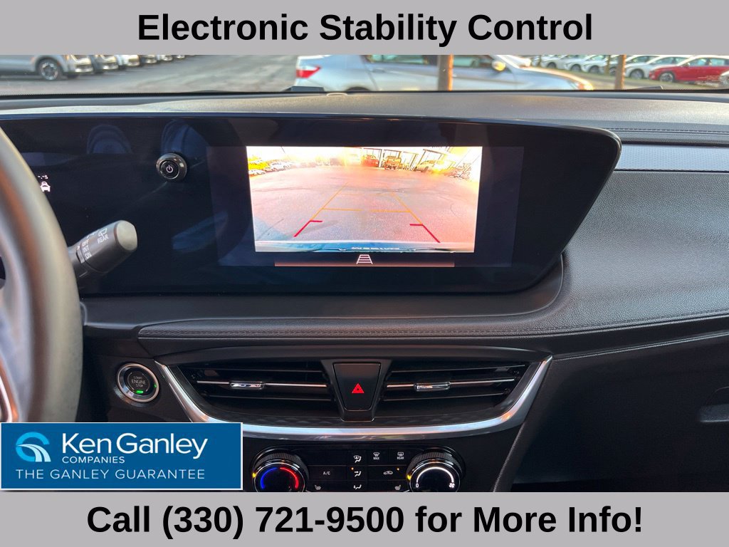 Used 2024 Buick Encore GX Preferred w/ Comfort Package AWD/4WD image 35