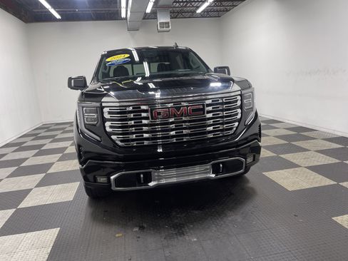 Used 2024 GMC Sierra 1500 Denali image 7