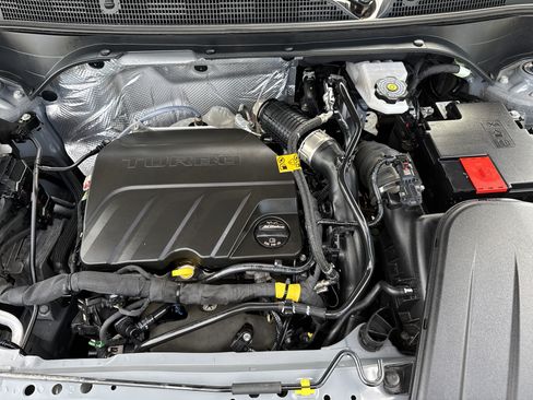 Used 2024 Buick Envista Sport Touring w/ Advanced Safety Package FWD image 20