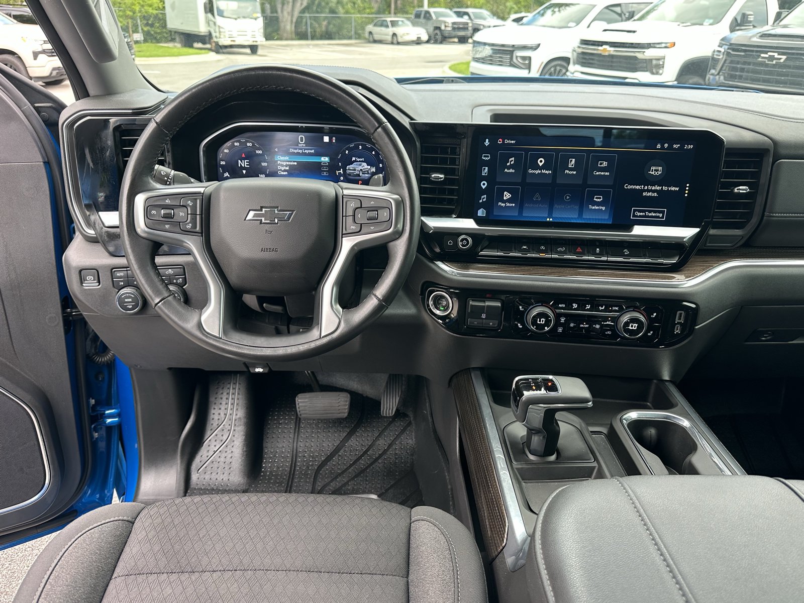 Used 2023 Chevrolet Silverado 1500 RST w/ Convenience Package II AWD/4WD image 34