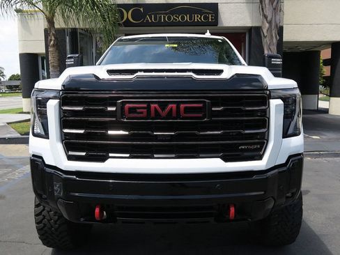 Used 2025 GMC Sierra 2500 AT4X AWD/4WD image 65
