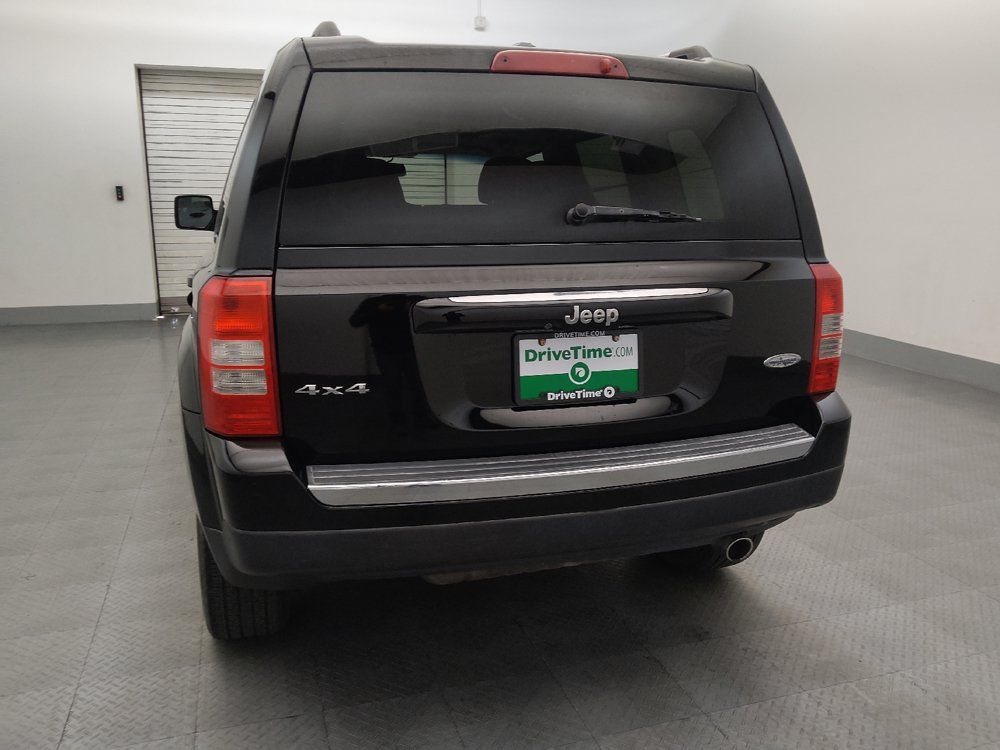 Used 2017 Jeep Patriot High Altitude AWD/4WD image 6