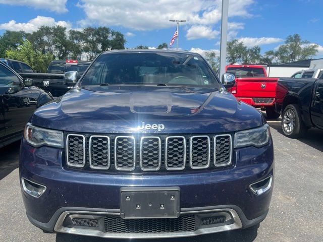 Used 2018 Jeep Grand Cherokee Limited w/ Luxury Group II AWD/4WD image 9