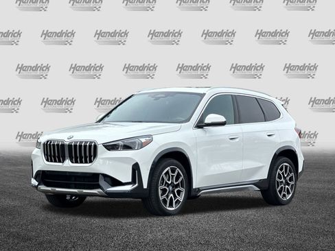 Used 2025 BMW X1 xDrive28i w/ Convenience Package image 9