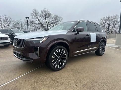 New 2026 Volvo XC90 B6 Plus image 3