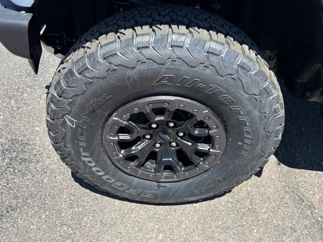New 2026 Ford Bronco Raptor w/ Interior Carbon Fiber Pack AWD/4WD image 9