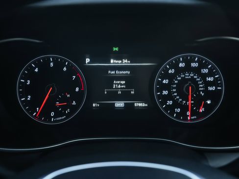 Used 2021 Genesis G70 2.0T w/ Elite Package image 10