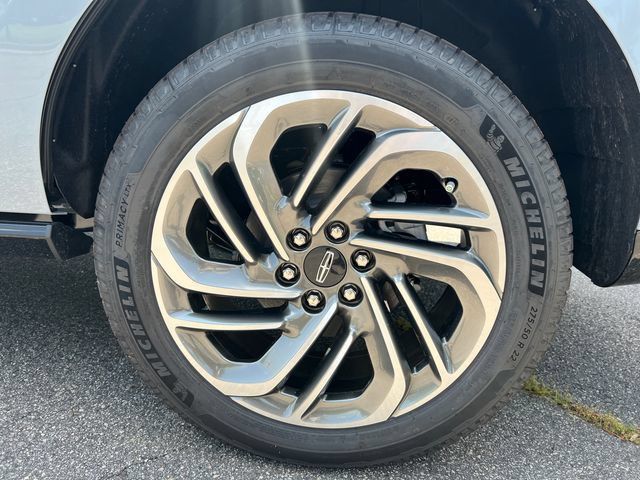 New 2026 Lincoln Navigator Reserve AWD/4WD image 23