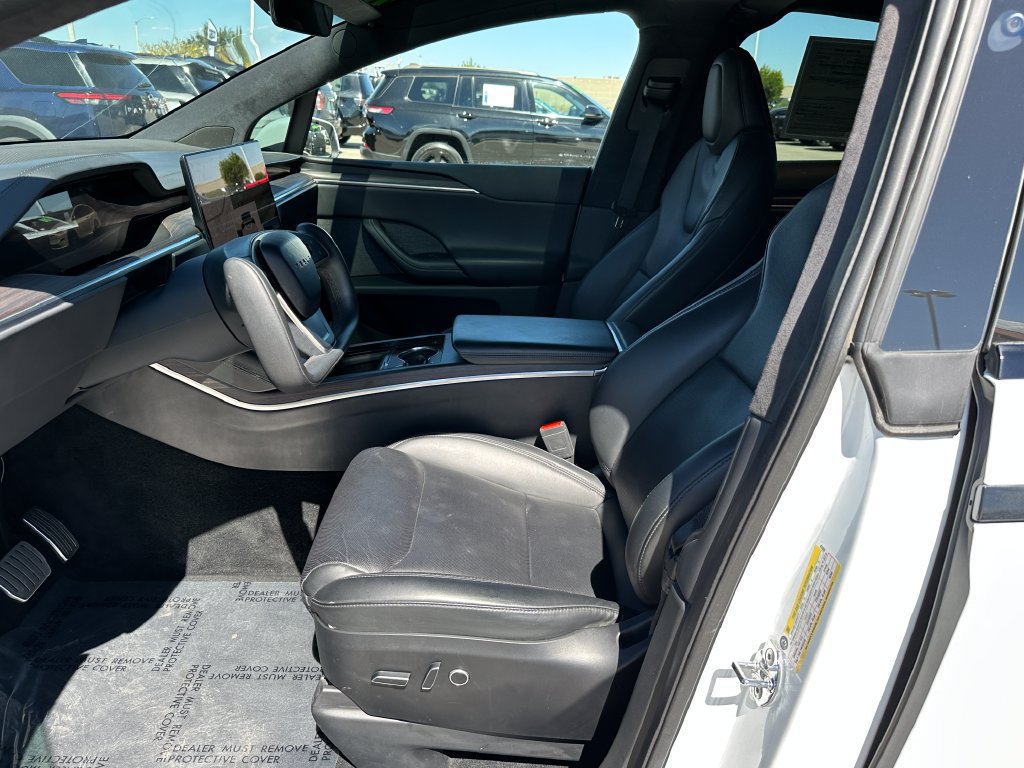 Used 2024 Tesla Model X AWD/4WD image 31