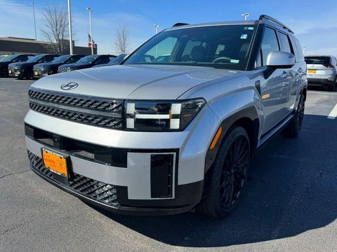 Used 2025 Hyundai Santa Fe Calligraphy image 8