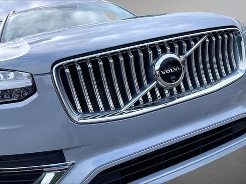 Used 2024 Volvo XC90 B5 Plus AWD/4WD image 33