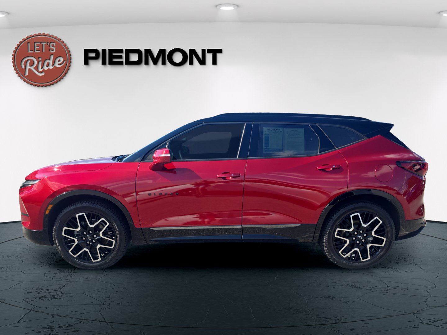 Used 2023 Chevrolet Blazer RS w/ Driver Confidence II Package FWD image 10