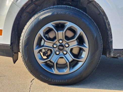 Used 2024 Ford Maverick XLT FWD image 8
